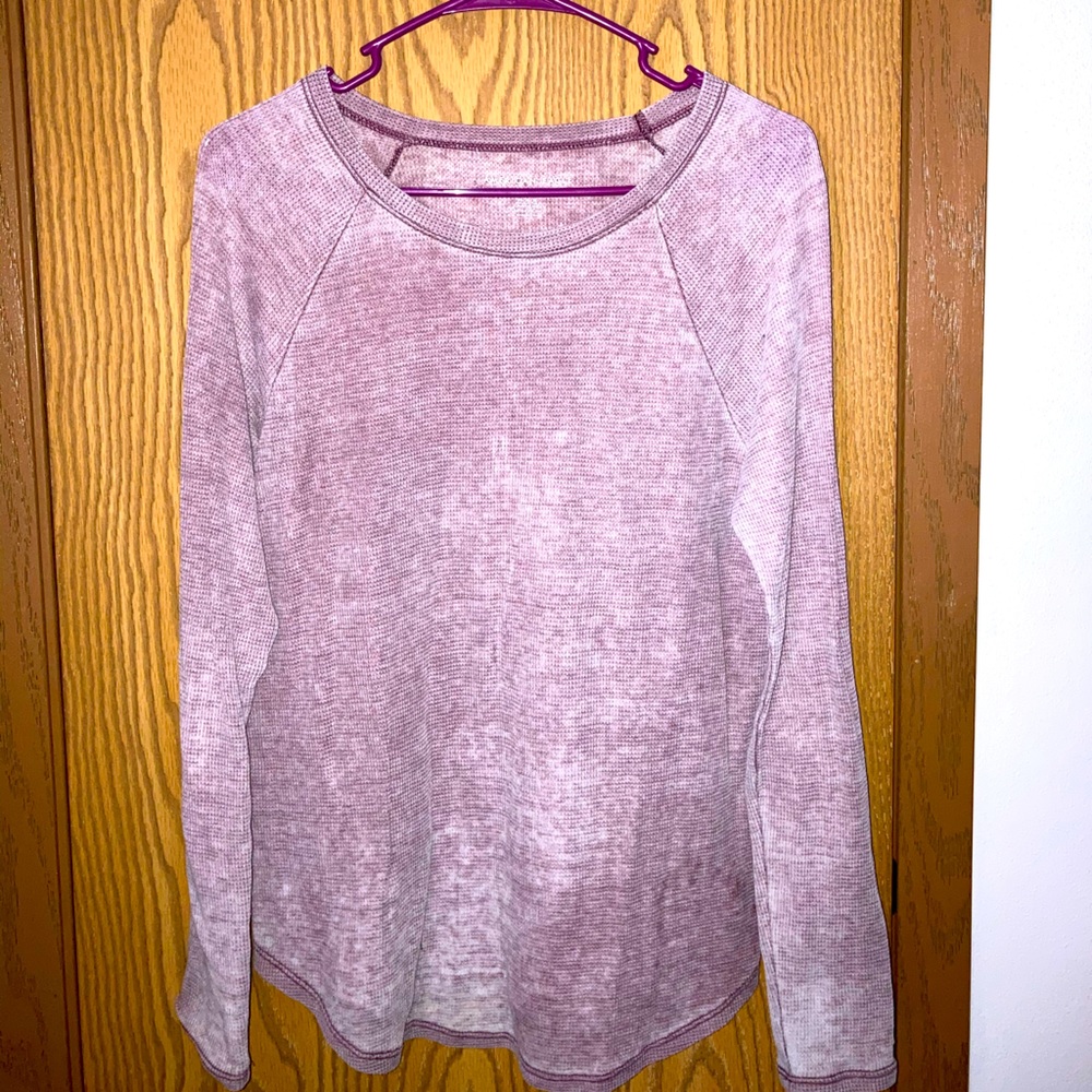 American Eagle Long Sleeve
